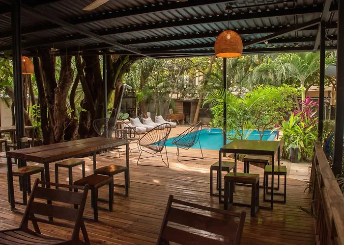 Refugio * Tamarindo